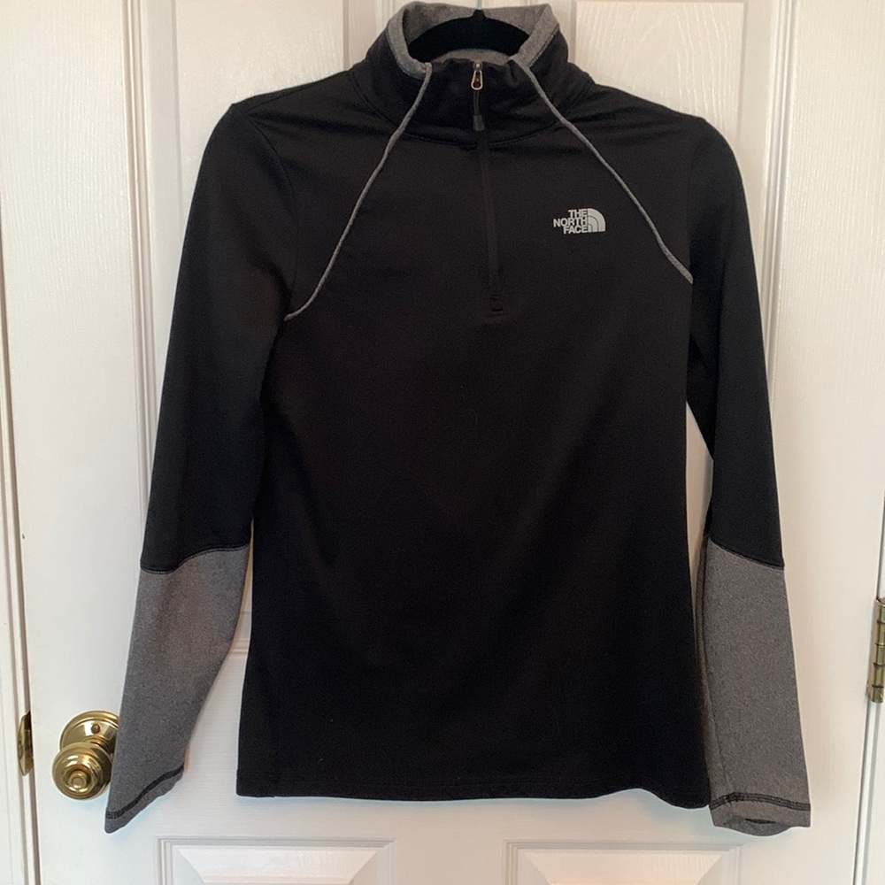 The North Face Zipup Jacket Half zip Gray Black Athletic Coat Sz S